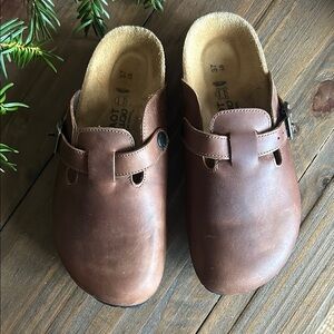 Naot Brown Leather Buckle Clogs